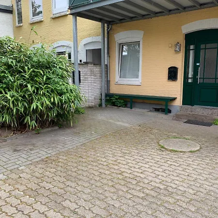 Noor Mitten In Der Eckernfoerder Altstadt דירה