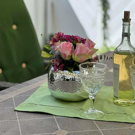 Noor Mitten In Der Eckernfoerder Altstadt דירה