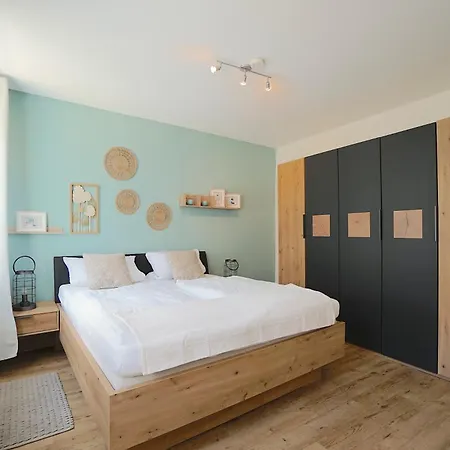 Noor Mitten In Der Eckernfoerder Altstadt דירה